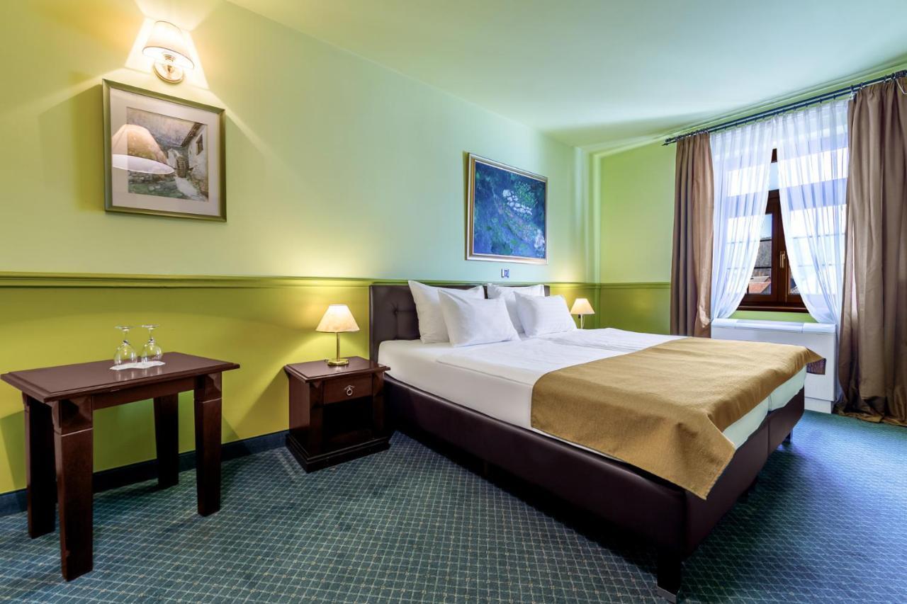 Hotel Bitoraj פוז'ינה מראה חיצוני תמונה