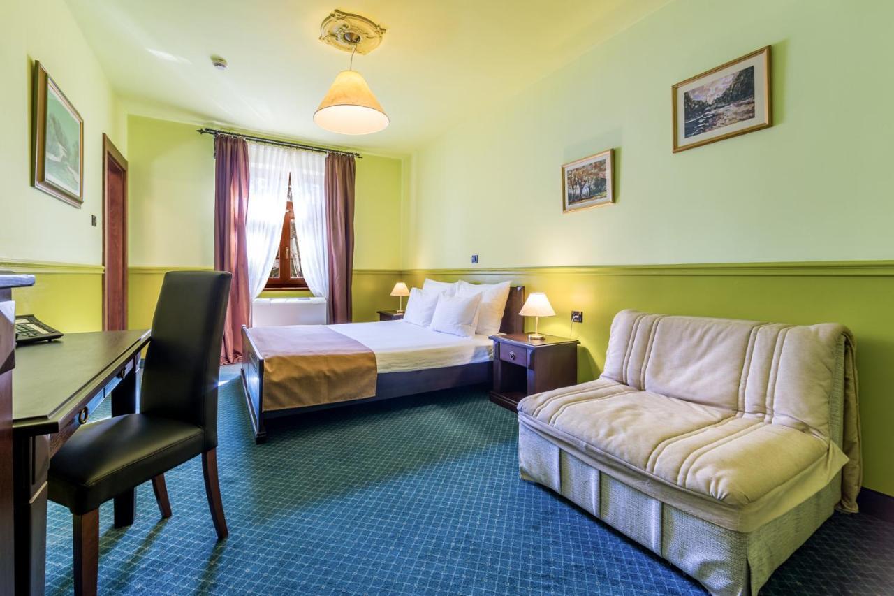 Hotel Bitoraj פוז'ינה מראה חיצוני תמונה